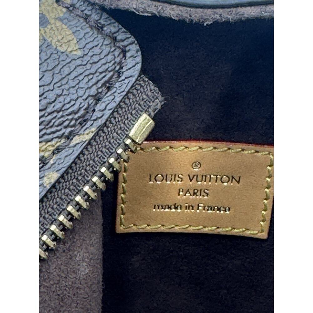 Side Trunk Handbag Monogram Canvas PM - Picture 6 of 16